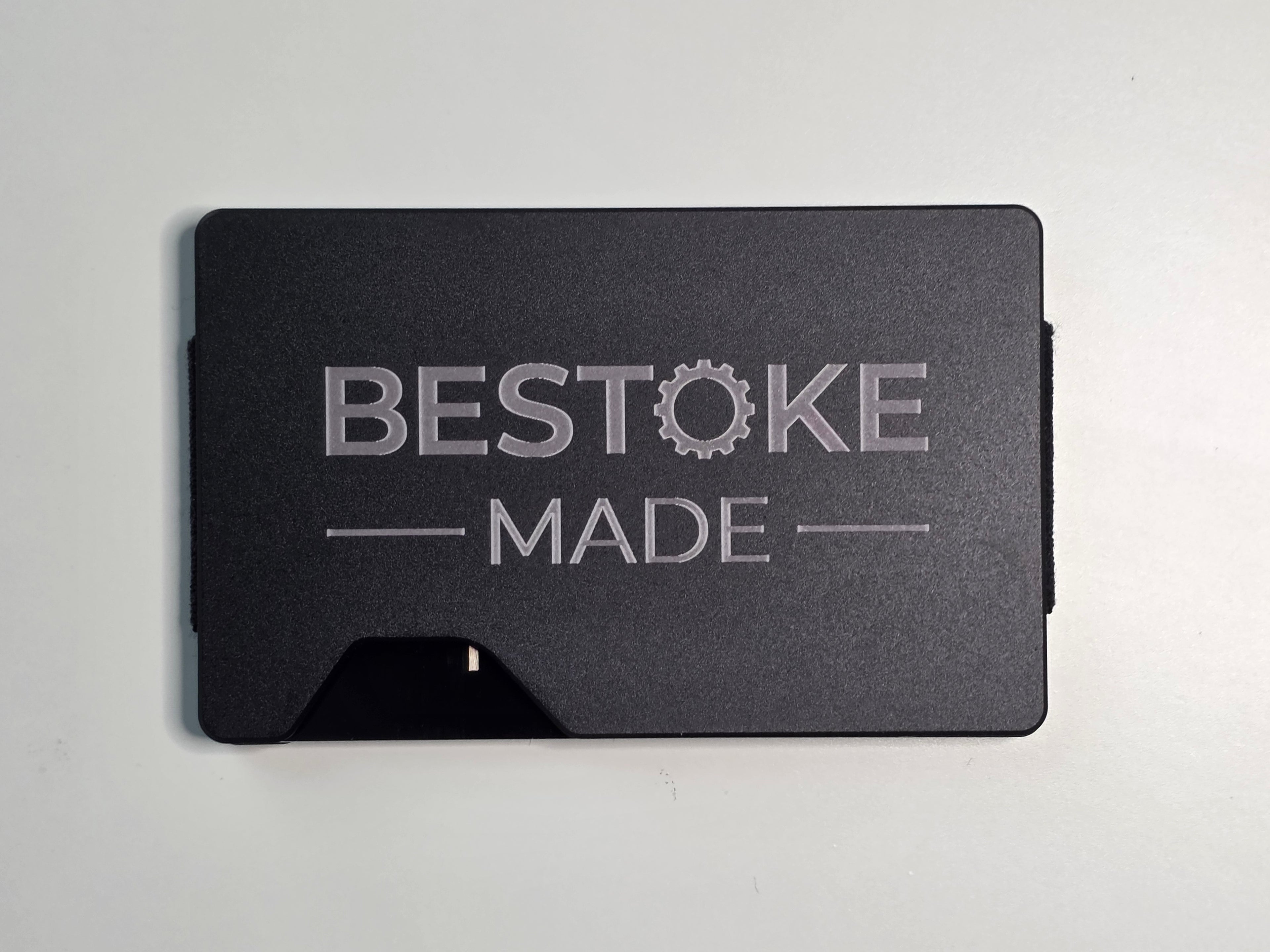 Metal wallet/card holder