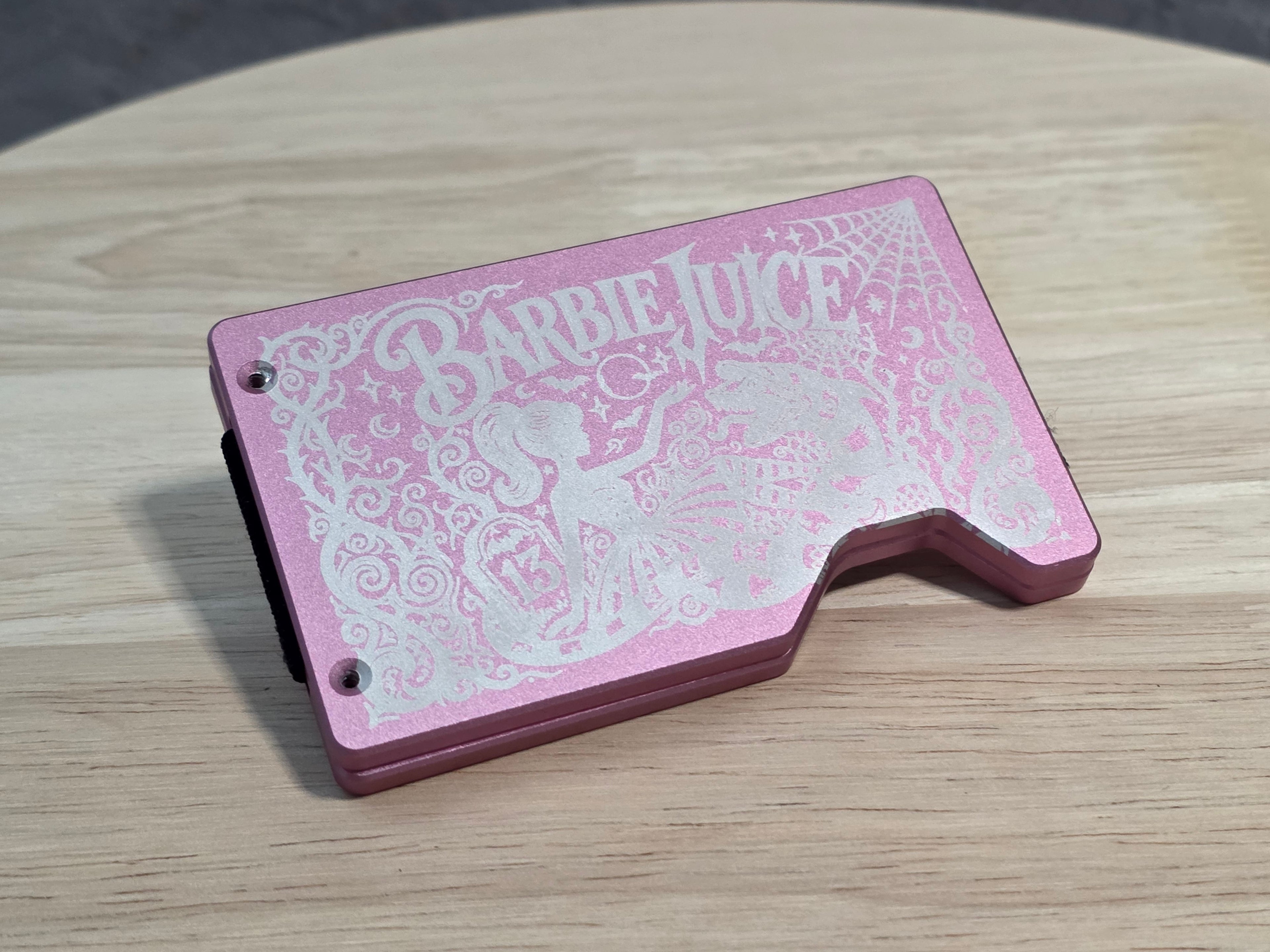 Metal wallet/card holder